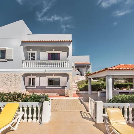 Spacious 5br Family & Group With Private Pool & Games Armação de Pêra