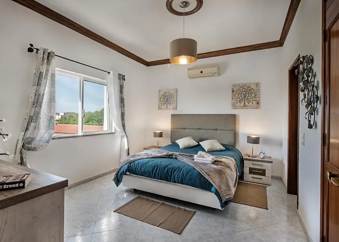 Cadre - 5br W Private Pool & Snooker Table