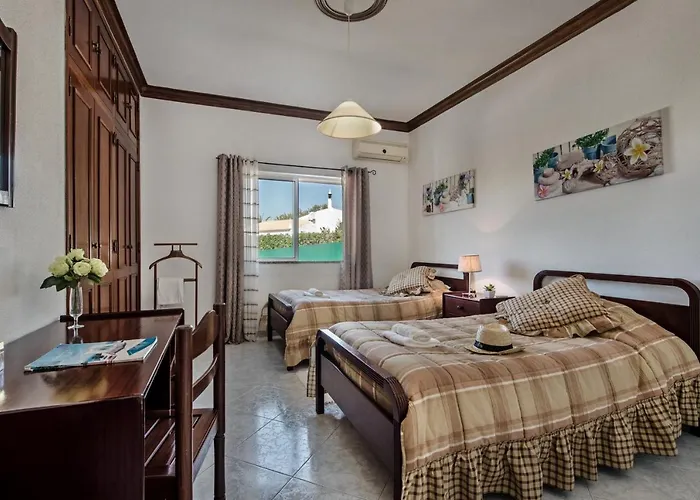 Cadre - 5br W Private Pool & Snooker Table Villa *
