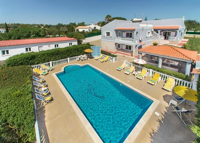 Villa Cadre - 5br W Private Pool & Snooker Table Armação de Pêra