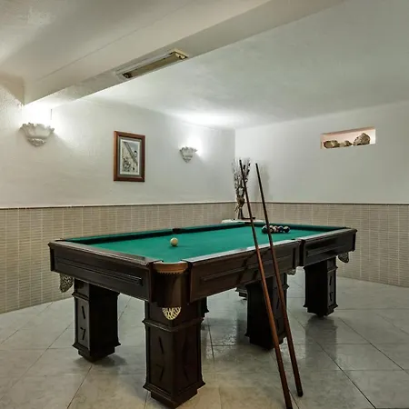Villa Cadre *