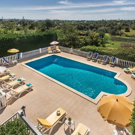 Spacious 5br Family & Group With Private Pool & Games Armação de Pêra