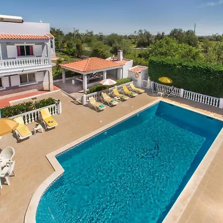 Spacious 5br Family & Group With Private Pool & Games ヴィラ