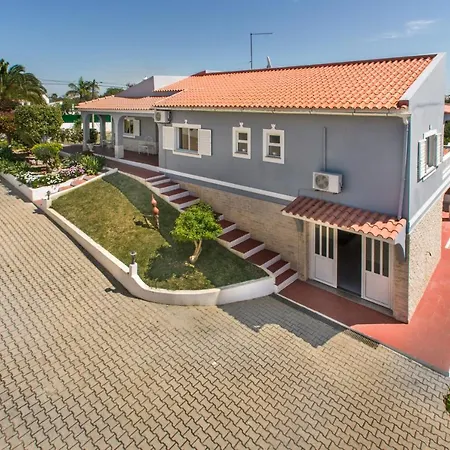 Spacious 5br Family & Group With Private Pool & Games