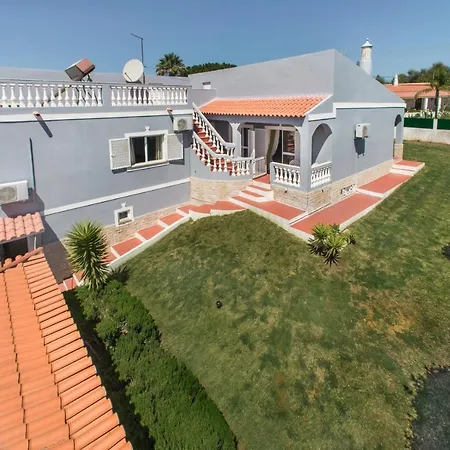 Spacious 5br Family & Group With Private Pool & Games *
