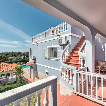 Cadre Villa *